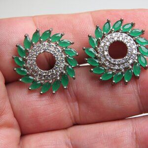 14k Diamond & Emerald Earring